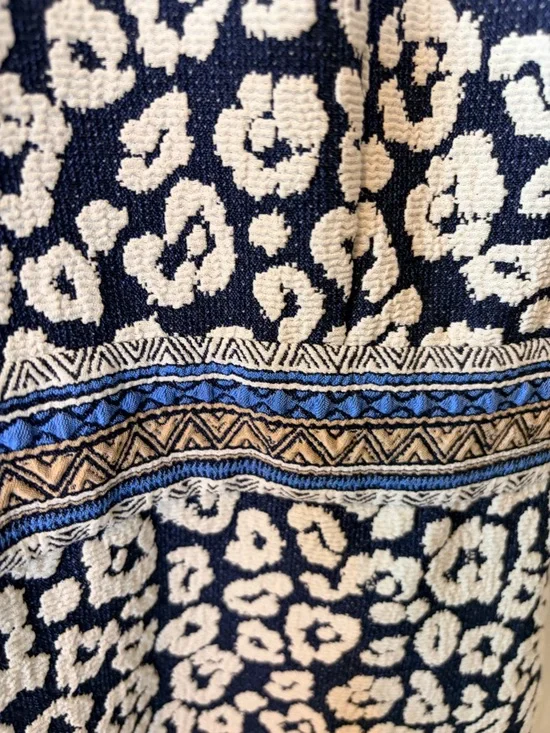 J McLaughlin Classic Navy and White Floral Sheath Dress geo cheetah size 10 NEW - Picture 7 of 9